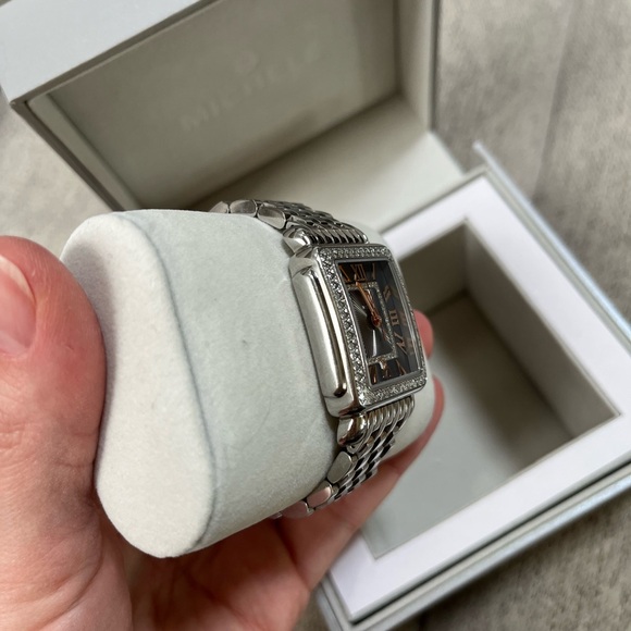 Michele Deco Madison Mid Watch - Picture 4 of 7